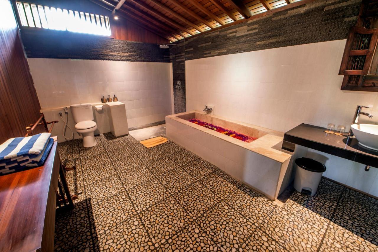 Nur Guest House By Purely Убуд Экстерьер фото